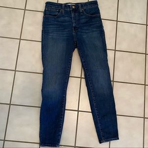 Madewell Petite Curvy High Rise Jeans Hayes Wash